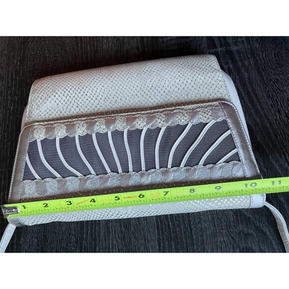 Tre Zeta Abstract Art Leather Crossbody Bag Italy VTG Y2K 90s - Picture 9 of 10